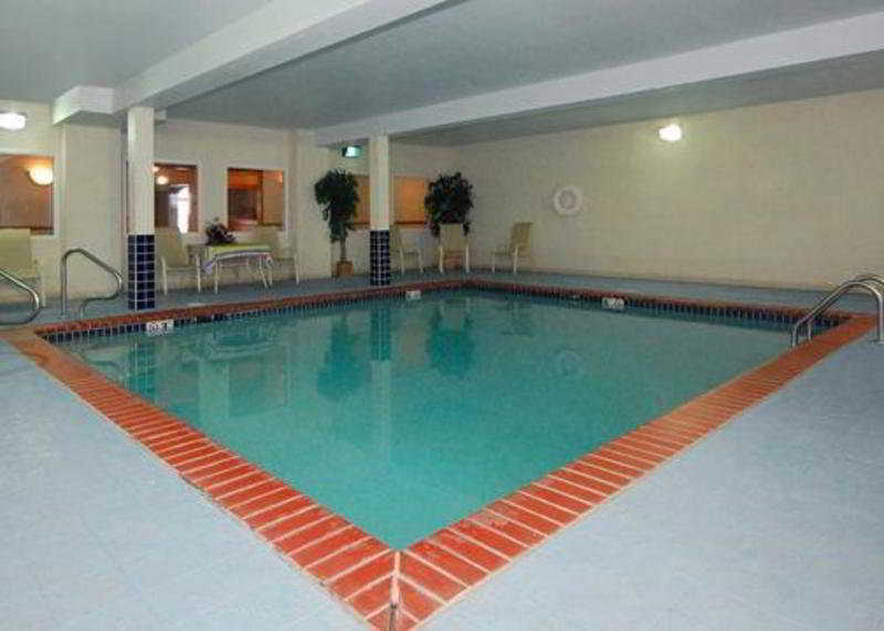 Quality Inn & Suites Chesterfield Village Springfield Exteriér fotografie